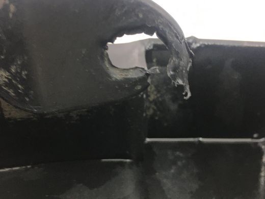 Бризговик передній правий HYUNDAI SANTA FE CM 2006-2009 (надірване кріплення) 86860-2B010, 86860-2B010, B