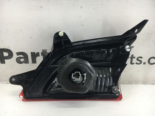 Фонарь стоп задний левый внутренний SUBARU Outback B15 2018-2019 84912AL08A, 84912AL08A, A