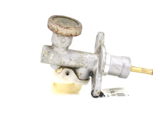 Главный тормозной цилиндр NISSAN X-TRAIL T30 2001-2007 30610-5M017, 30610-5M017, A