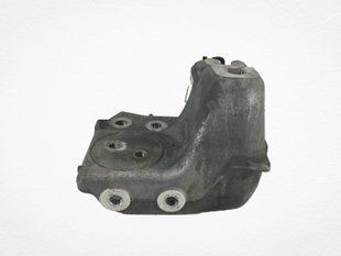 Кронштейн опори двигуна правий SUBARU Outback B15 2018-2019 41032AJ050, 41032AJ050, A