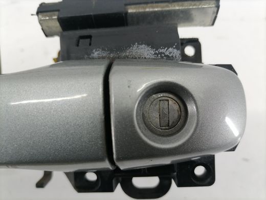 Ручка двери наружная передняя левая TOYOTA AVENSIS T27 2009-2011 6920205032, 6920205032, A