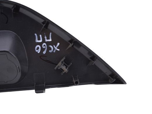 Накладка торпедо права VOLVO XC60 2013-2017 (39886600) 30755647, 30755647, A