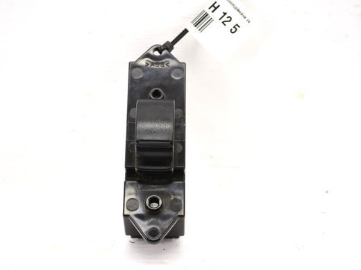 Кнопка включення мотора склопідіймача задня ліва MITSUBISHI OUTLANDER XL 2006-2010 8608A063, 8608A063, A