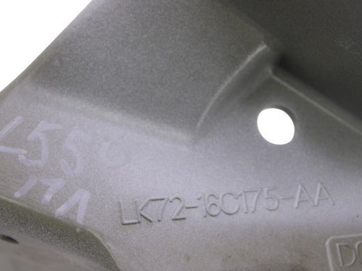 Кронштейн крила передній лівий LAND ROVER DISCOVERY SPORT L550 2019- (LK7216C175AA) LR128476, LR128476, A