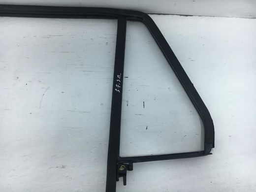 Ущільнювач бічного скла задній правий HYUNDAI SANTA FE CM 2006-2009 83541-2B000, 83541-2B000, A