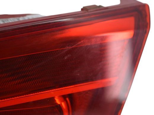 Фонарь стоп задний правый внутренний VOLKSWAGEN PASSAT B7 2010-2014 3AE945094J, 3AE945094J, A