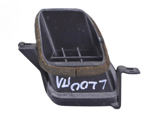 Решітка вентиляційна передня ліва MITSUBISHI L200 KAOT 2006-2011 (в торпедо) MN123718XA, MN123718XA, A