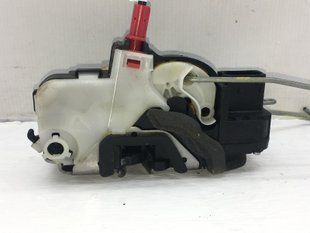 Замок двери передний правый CHEVROLET ORLANDO 2010-2017 13579499, 13579499, A
