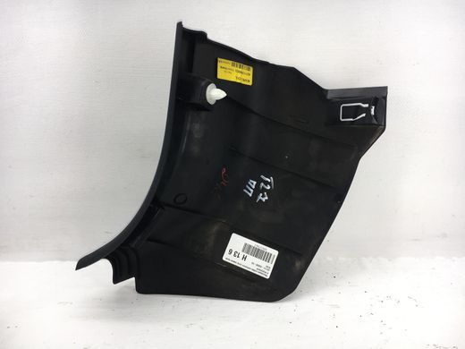 Накладка стойки лобового стекла нижняя правая внутренняя TOYOTA AVENSIS T27 2009-2011 62111-05060-C0, 62111-05060-C0, A