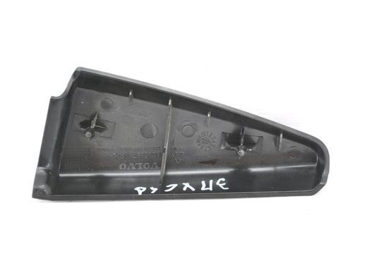 Накладка двери задняя правая VOLVO XC60 2013-2017 8635397, 8635397, B