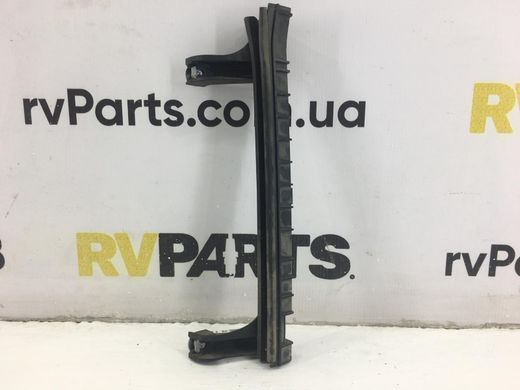 Направляюча скла двері задня права JEEP RENEGADE 2014- 68247311AA, 68247311AA, A