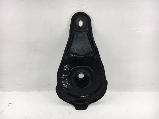Кронштейн балки задній лівий TOYOTA AVENSIS T27 2009-2011 52203-02010, 52203-02010, A