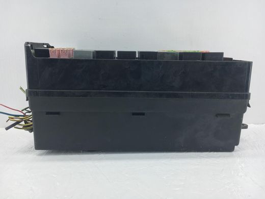 Блок запобіжників LAND ROVER RANGE ROVER SPORT L320 2005-2009 8H32-14290-AAA, 8H32-14290-AAA, A
