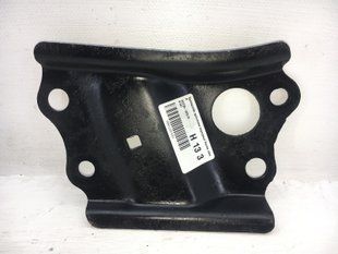 Кронштейн крепления передней балки левый TOYOTA AVENSIS T27 2009-2011 52256-02010, 52256-02010, A