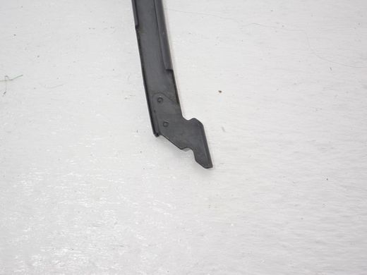 Направляющая стекла двери задняя левая TOYOTA AVENSIS T27 2009-2011 67408-20330, 67408-20330, A
