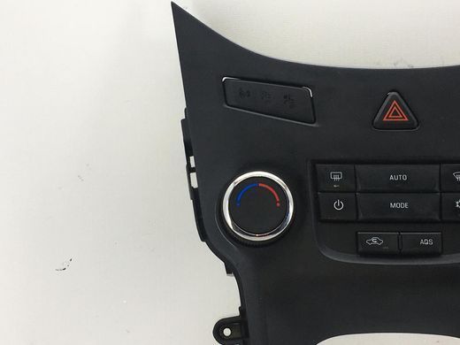 Блок управления печкой/климатконтролем CHEVROLET ORLANDO 2010-2017 3870578, 3870578, A