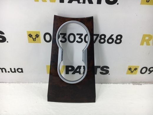 Накладка подстаканника MERCEDES ML 320 W164 2005-2008 A1646801317, A1646801317, B