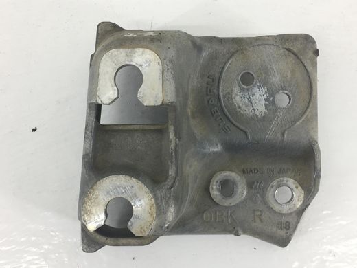 Кронштейн опори двигуна нижній правий SUBARU OUTBACK B15 2015-2019 41032AJ050, 41032AJ050, A