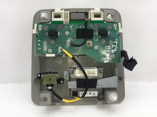 Плафон освітлення салону верхній передній TOYOTA AVENSIS T27 2009-2011 89732-20030, 89732-20030, A