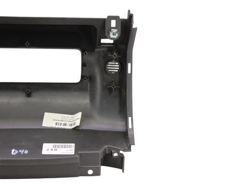 Накладка торпедо NISSAN NAVARA D40 2005-2010 (праворульне авто) 68246EB30C, 68246EB30C, B
