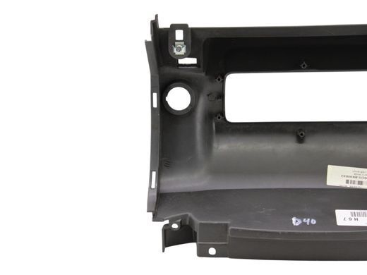 Накладка торпедо NISSAN NAVARA D40 2005-2010 (праворульне авто) 68246EB30C, 68246EB30C, B
