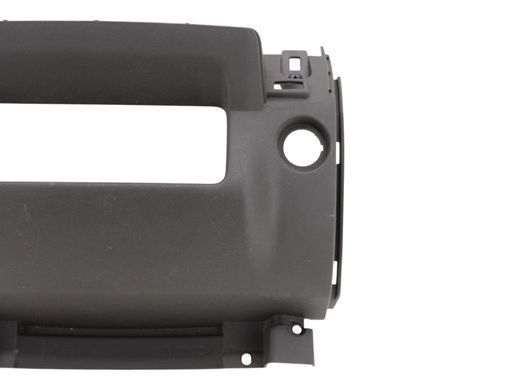 Накладка торпедо NISSAN NAVARA D40 2005-2010 (праворульне авто) 68246EB30C, 68246EB30C, B