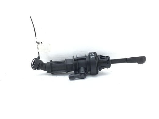 Головний циліндр зчеплення MITSUBISHI OUTLANDER XL 2006-2010 2345A028, 2345A028, A
