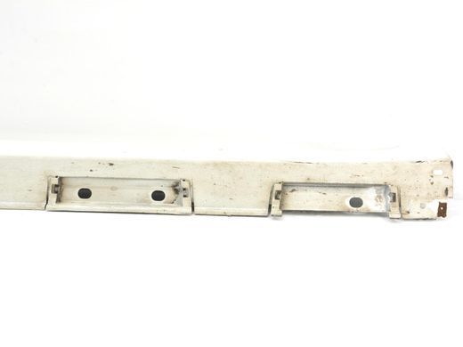 Накладка порога права TOYOTA VERSO WAR20 2012-2018 75850-0F010, 75850-0F010, B