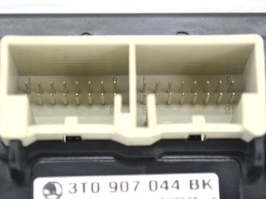 Блок управління пічкою/кліматконтролем SKODA YETI 2009-2013 (5HB009749-74) 3T0907044BK, 3T0907044BK, A