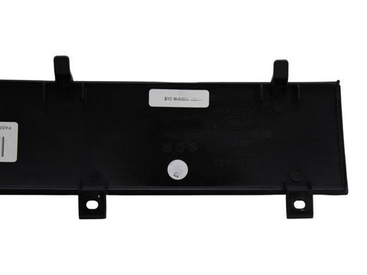 Накладка торпедо права LAND ROVER RANGE ROVER EVOQUE L538 2015-2018 BJ32045R61AB, BJ32045R61AB, B