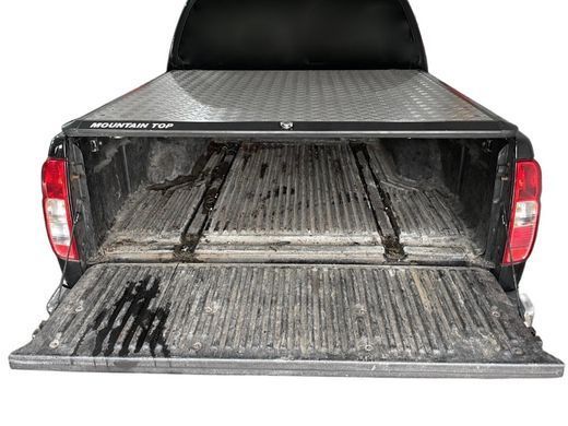 Кузов задний NISSAN NAVARA D40 2005-2010 (в зборі з крилом 93301EB02J, панеллю підлоги K35005X3BA, кронштейнами 93126ZJ00A) 93300EB02J, 93300EB02J, A