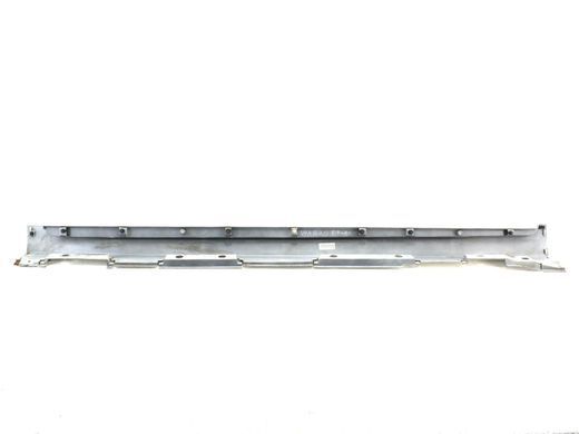 Накладка порога права TOYOTA VERSO WAR20 2012-2018 75850-0F010, 75850-0F010, B