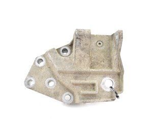 Кронштейн опоры двигателя передний правый LAND ROVER FREELANDER 2 L359 2006-2010 LR004510, LR004510, A