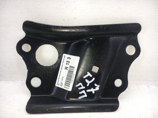 Кронштейн крепления передней балки правый TOYOTA AVENSIS T27 2009-2011 52255-02010, 52255-02010, A