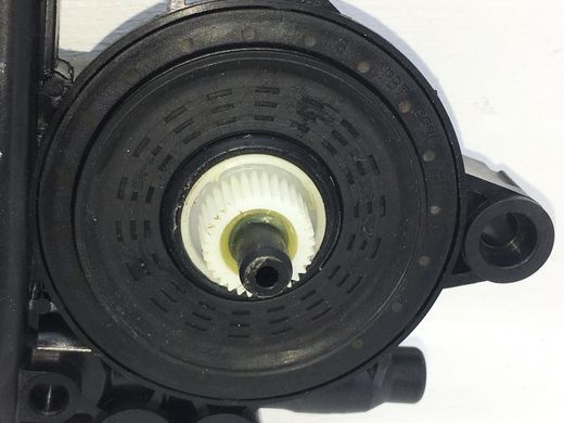 Моторчик склопідйомника передній лівий HYUNDAI I40 2011-2015 82450-3Z010, 82450-3Z010, A