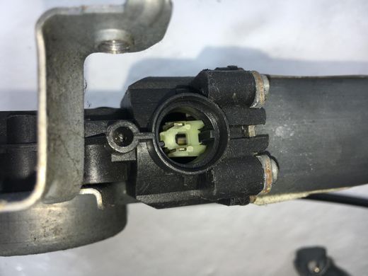 Склопідйомник задній лівий NISSAN NAVARA D40 2005-2010 827013X30A, 827013X30A, A