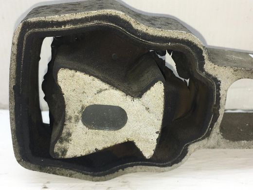 Подушка двигуна верхня права LAND ROVER FREELANDER 2 L359 2010-2012 LR000597, LR000597, A