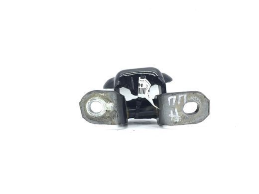 Петля двери нижняя передняя правая TOYOTA RAV4 CA30W 2005-2010 68730-33020, 68730-33020, A
