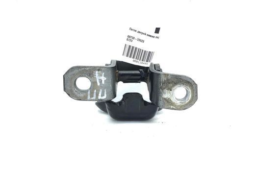 Петля двери нижняя передняя правая TOYOTA RAV4 CA30W 2005-2010 68730-33020, 68730-33020, A