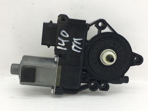 Моторчик склопідйомника передній лівий HYUNDAI I40 2011-2015 82450-3Z010, 82450-3Z010, A