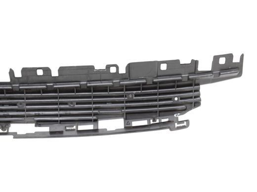 Кронштейн бампера передний POLESTAR 2 2020- 31663677, 31663677, B