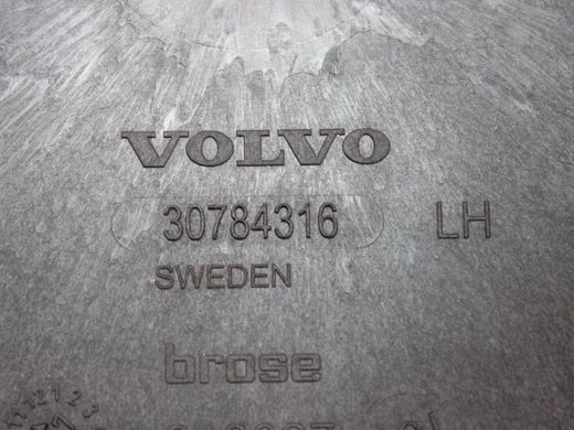 Кронштейн замка двери задний левый VOLVO V60 Y20 2013-2018 30784316, 30784316, B