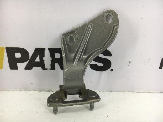 Петля кришки багажника права MERCEDES ML 320 W164 2005-2008 A1647400637, A1647400637, A