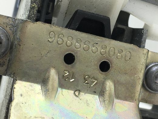 Ручка двери наружная передняя правая PEUGEOT 5008 2009-2016 (в зборі) 9688668080, 9688668080, B