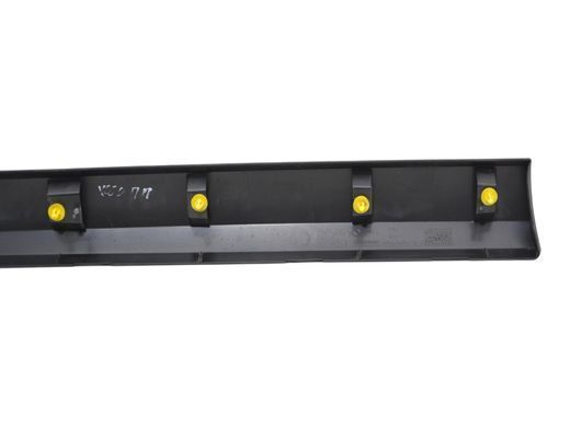 Накладка дверей нижня передня права зовнішня VOLVO XC60 2008-2013 31294844, 31294844, A