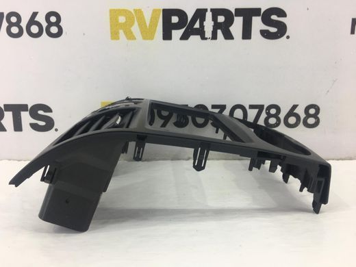 Накладка торпедо SUBARU FORESTER S13 2014-2018 (з кнопкою аварійної сигналізації та повітряними дефлекторами) 66065FJ010, 66065FJ010, B