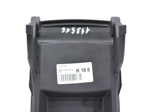 Подлокотник HONDA INSIGHT 2018-2022 83440-TXM-A01ZA, 83440-TXM-A01ZA, B