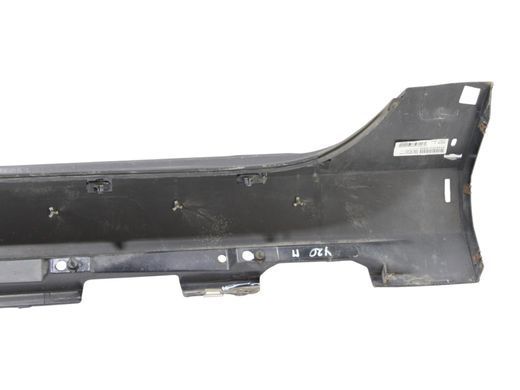 Накладка порога правая внешняя VOLVO V60 Y20 2013-2018 (31333005, 39830418, дефект) 32270137, 32270137, B