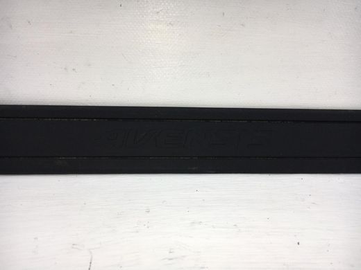 Накладка порога передняя правая внутренняя TOYOTA AVENSIS T27 2009-2011 67911-05040, 67911-05040, A