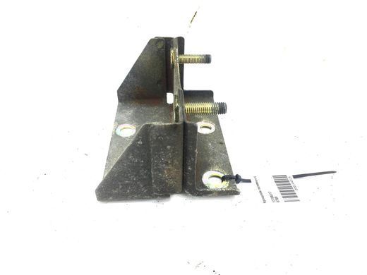 Кронштейн паливного фільтра нижній MITSUBISHI L200 KAOT 2006-2011 1770A017, 1770A017, A